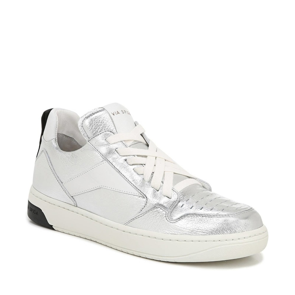 NWT Via Spiga V Lowrie Sneakers